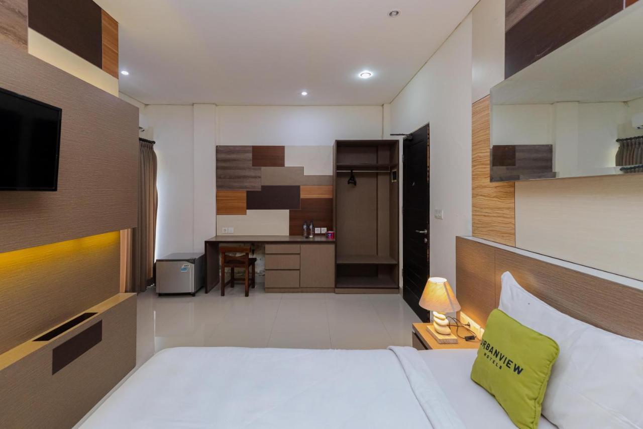 Urbanview Hotel Wg Jimbaran Bali Ungasan Exterior foto